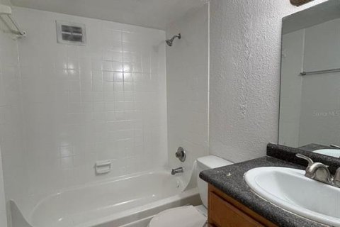 Condominio en alquiler en Orlando, Florida, 1 dormitorio, 72.19 m2 № 1905922 - foto 13