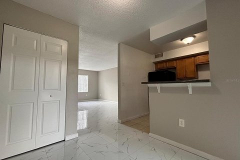Condominio en alquiler en Orlando, Florida, 1 dormitorio, 72.19 m2 № 1905922 - foto 5