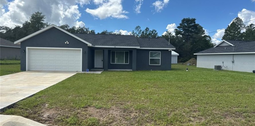 House in Ocklawaha, Florida 3 bedrooms, 122.54 sq.m. № 2379271