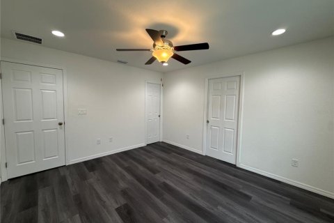 House in Ocklawaha, Florida 3 bedrooms, 122.54 sq.m. № 2379271 - photo 17