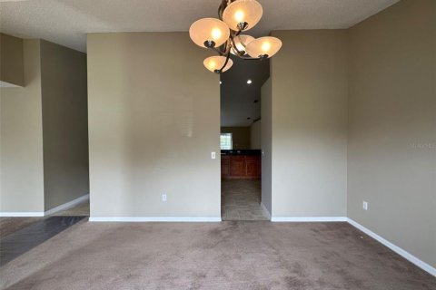 Casa en alquiler en Kissimmee, Florida, 4 dormitorios, 205.04 m2 № 2216744 - foto 18