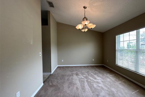 Casa en alquiler en Kissimmee, Florida, 4 dormitorios, 205.04 m2 № 2216744 - foto 6