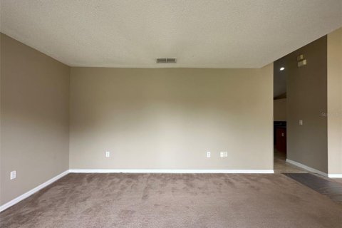 Casa en alquiler en Kissimmee, Florida, 4 dormitorios, 205.04 m2 № 2216744 - foto 17
