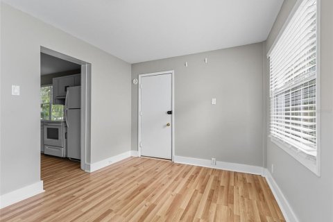 Apartamento en alquiler en Tampa, Florida, 2 dormitorios, 98.2 m2 № 1905867 - foto 21