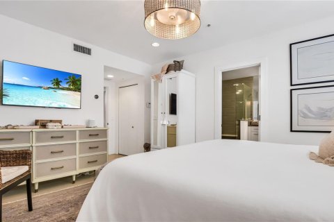 Adosado en venta en Fort Lauderdale, Florida, 3 dormitorios, 190.45 m2 № 2247785 - foto 26