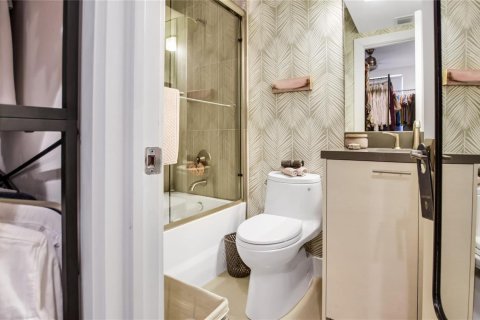 Adosado en venta en Fort Lauderdale, Florida, 3 dormitorios, 190.45 m2 № 2247785 - foto 29