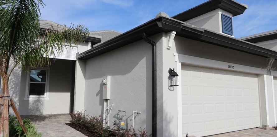 Villa ou maison à Lakewood Ranch, Floride 2 chambres, 155.24 m2 № 1869705
