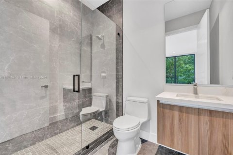 Купить таунхаус в Майами, Флорида 3 спальни, 208.75м2, № 2038152 - фото 24