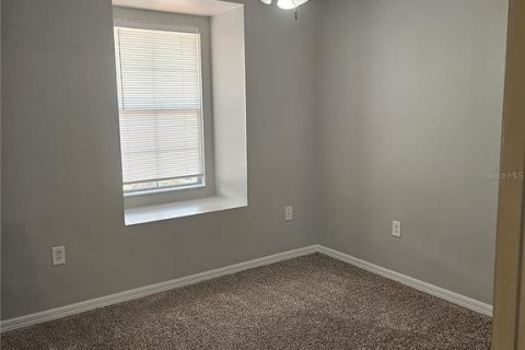 Adosado en alquiler en Kissimmee, Florida, 3 dormitorios, 129.51 m2 № 2202596 - foto 17