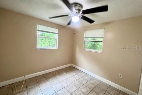 Immobilier commercial à vendre à Thonotosassa, Floride: 4 chambres, 120.4 m2 № 1657009 - photo 14