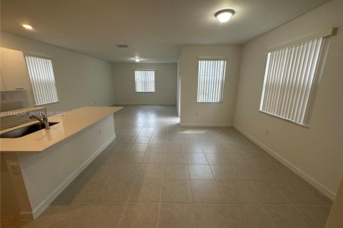 Купить виллу или дом в Майами, Флорида 3 спальни, 170.94м2, № 2004323 - фото 7