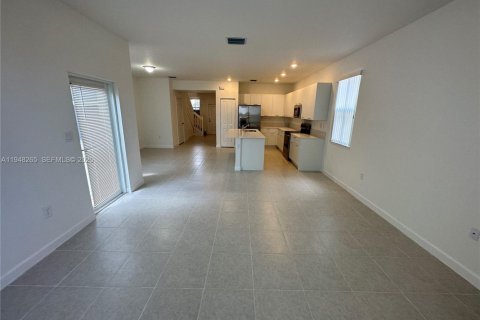 Купить виллу или дом в Майами, Флорида 3 спальни, 170.94м2, № 2004323 - фото 3