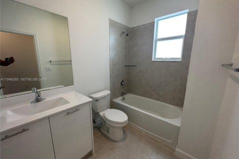 Купить виллу или дом в Майами, Флорида 3 спальни, 170.94м2, № 2004323 - фото 26