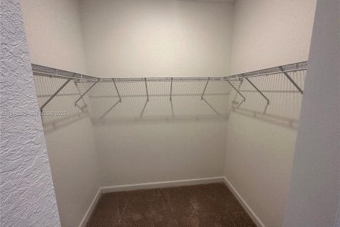 Купить виллу или дом в Майами, Флорида 3 спальни, 170.94м2, № 2004323 - фото 18