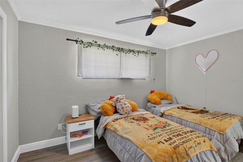 House in Cape Coral, Florida 3 bedrooms, 181.72 sq.m. № 2355824 - photo 27