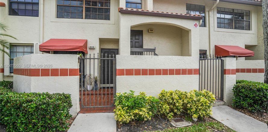 Кондоминиум с 3 спальнями в Дирфилд-Бич, Флорида № 2066677