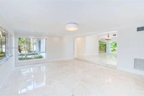 Villa ou maison à vendre à Key Biscayne, Floride: 4 chambres, 202.06 m2 № 2078156 - photo 6