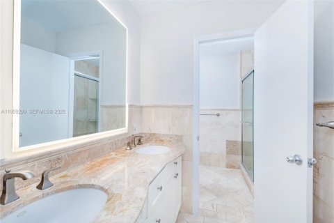 Villa ou maison à vendre à Key Biscayne, Floride: 4 chambres, 202.06 m2 № 2078156 - photo 14