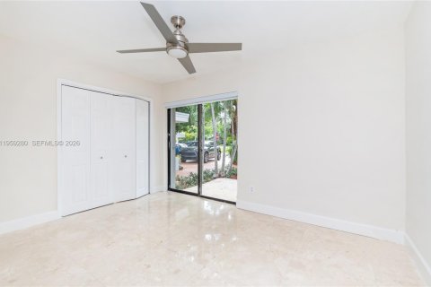 Villa ou maison à vendre à Key Biscayne, Floride: 4 chambres, 202.06 m2 № 2078156 - photo 13