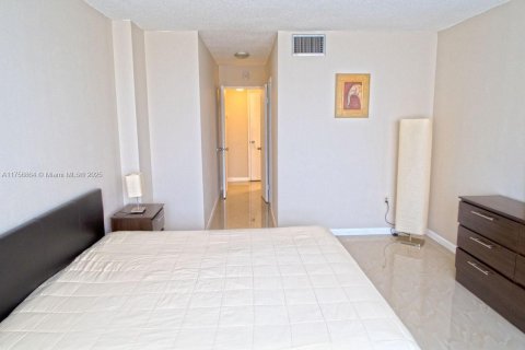 Apartment in Miami, Florida 1 bedroom, 87.98 sq.m. № 1863864 - photo 24