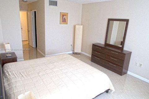 Apartment in Miami, Florida 1 bedroom, 87.98 sq.m. № 1863864 - photo 26