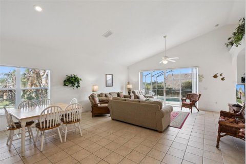 Casa en venta en Davenport, Florida, 4 dormitorios, 178.84 m2 № 2354841 - foto 9
