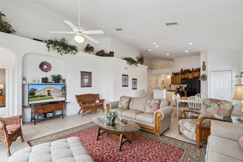 Casa en venta en Davenport, Florida, 4 dormitorios, 178.84 m2 № 2354841 - foto 8
