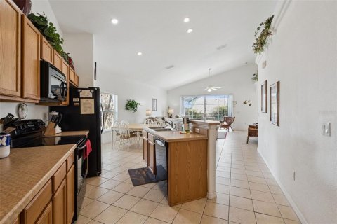 Casa en venta en Davenport, Florida, 4 dormitorios, 178.84 m2 № 2354841 - foto 11