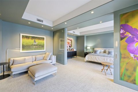 Купить кондоминиум в Сарасота, Флорида 11 комнат, 459.22м2, № 1903675 - фото 28