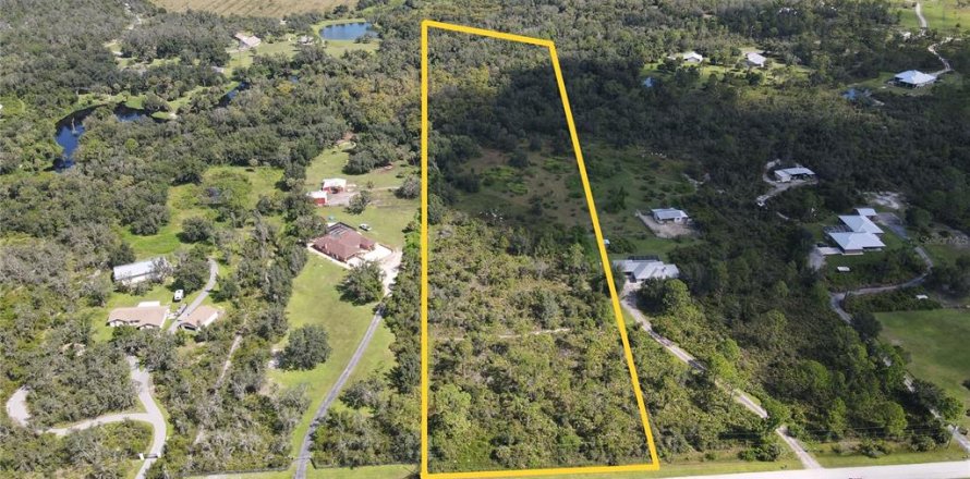 Land in Punta Gorda, Florida № 1910885