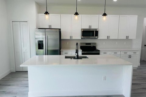 House in Ocala, Florida 4 bedrooms, 164.81 sq.m. № 1846439 - photo 6