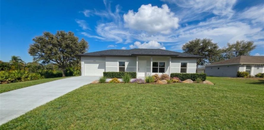 Villa ou maison à Lehigh Acres, Floride 3 chambres, 98.01 m2 № 2383986