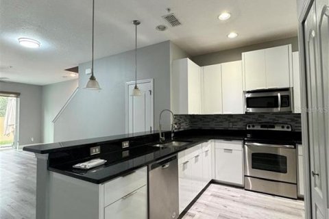 Copropriété à vendre à Windermere, Floride: 3 chambres, 142.51 m2 № 2133807 - photo 8
