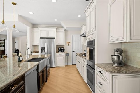 Купить виллу или дом в Тампа, Флорида 8 комнат, 254.37м2, № 1870549 - фото 12