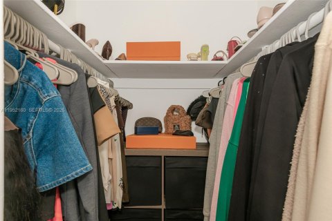 Condominio en venta en Hollywood, Florida, 1 dormitorio, 75.9 m2 № 2006514 - foto 6