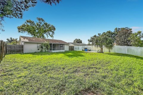 Villa ou maison à vendre à Tampa, Floride: 3 chambres, 111.39 m2 № 2329429 - photo 30
