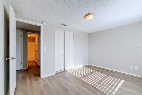 Villa ou maison à vendre à Tampa, Floride: 3 chambres, 111.39 m2 № 2329429 - photo 20