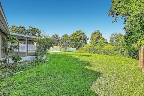 Villa ou maison à vendre à Tampa, Floride: 3 chambres, 111.39 m2 № 2329429 - photo 29