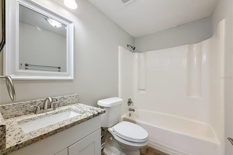 Villa ou maison à vendre à Tampa, Floride: 3 chambres, 111.39 m2 № 2329429 - photo 23