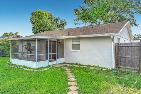 Villa ou maison à vendre à Tampa, Floride: 3 chambres, 111.39 m2 № 2329429 - photo 28