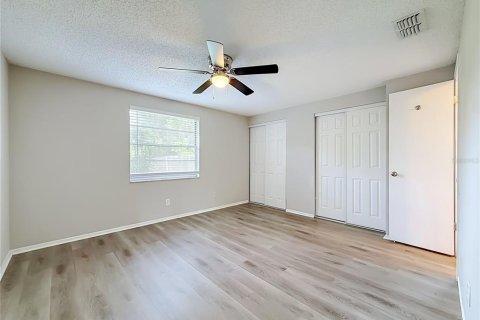 Villa ou maison à vendre à Tampa, Floride: 3 chambres, 111.39 m2 № 2329429 - photo 15