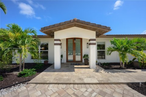 House in Palmetto Bay, Florida 4 bedrooms, 178.93 sq.m. № 2012797 - photo 7