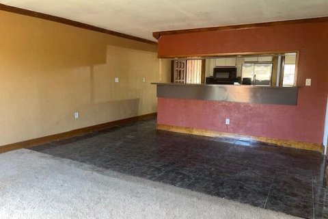 Touwnhouse à vendre à Miami Gardens, Floride: 3 chambres, 107.02 m2 № 2083566 - photo 5