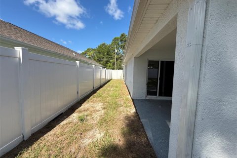 Villa ou maison à vendre à Weeki Wachee, Floride: 3 chambres, 171.22 m2 № 2306446 - photo 18
