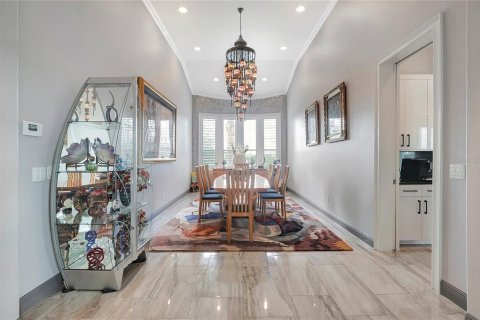Casa en venta en Brooksville, Florida, 4 dormitorios, 674.84 m2 № 2350215 - foto 14
