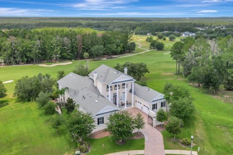 Casa en venta en Brooksville, Florida, 4 dormitorios, 674.84 m2 № 2350215 - foto 2
