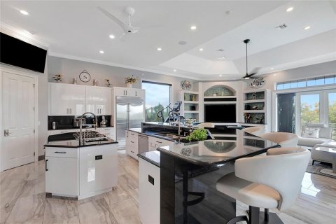 Casa en venta en Brooksville, Florida, 4 dormitorios, 674.84 m2 № 2350215 - foto 19