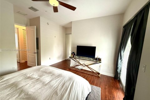 Copropriété à vendre à Fort Lauderdale, Floride: 3 chambres, 180.14 m2 № 1935980 - photo 21