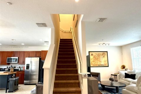 Copropriété à vendre à Fort Lauderdale, Floride: 3 chambres, 180.14 m2 № 1935980 - photo 3