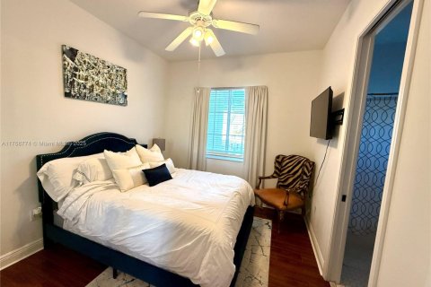 Copropriété à vendre à Fort Lauderdale, Floride: 3 chambres, 180.14 m2 № 1935980 - photo 17